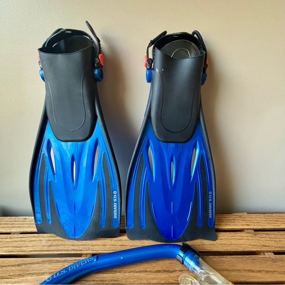 U.S. Divers Adult Snorkel Set Black Blue Large XL Fins Snorkel New- No Mask - Picture 7 of 11